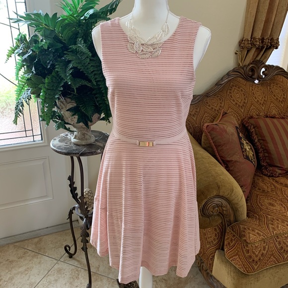 Jennifer Lopez Dresses & Skirts - Jennifer Lopez pink dress, size 4, EUC